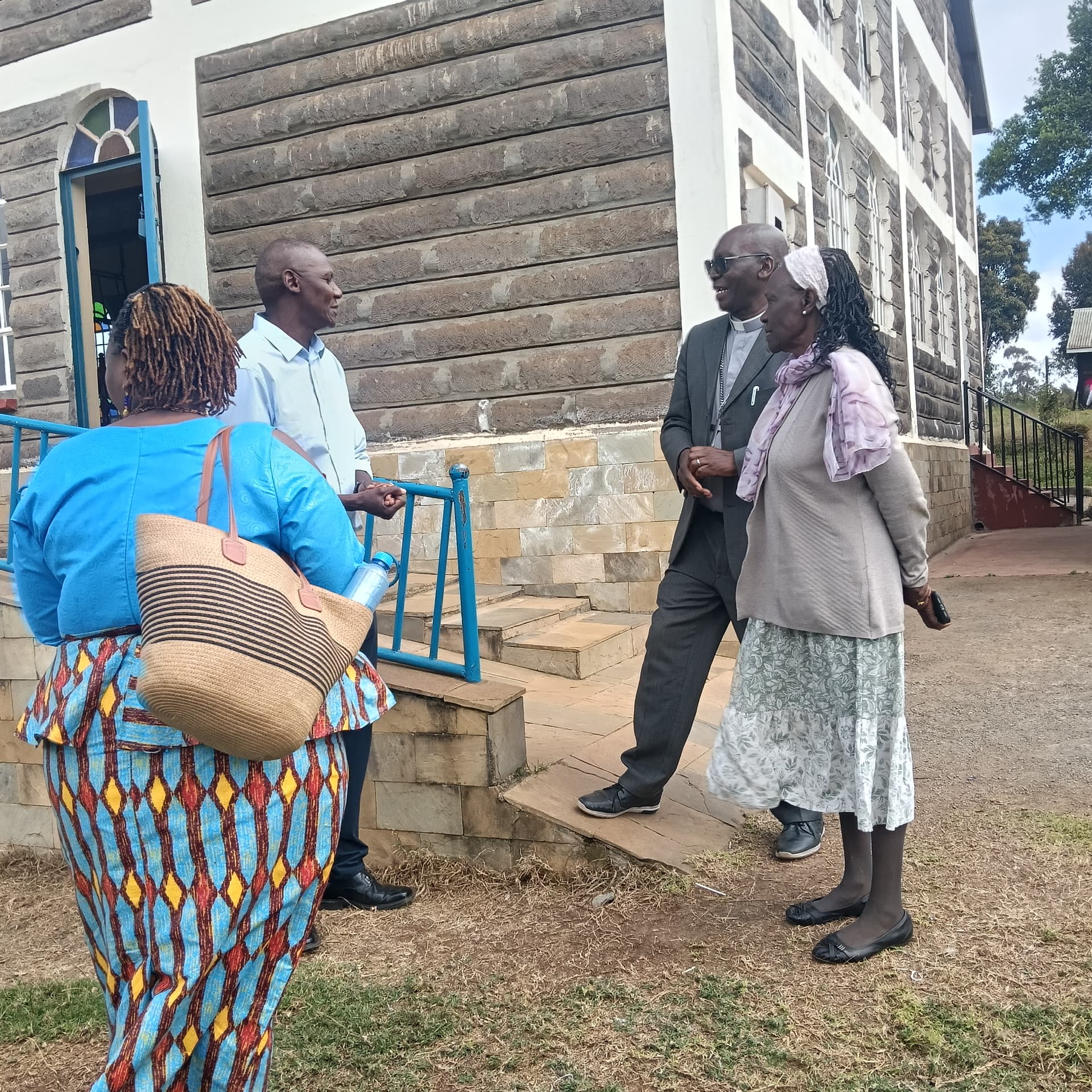 Community and church leaders meeting in Kagaa